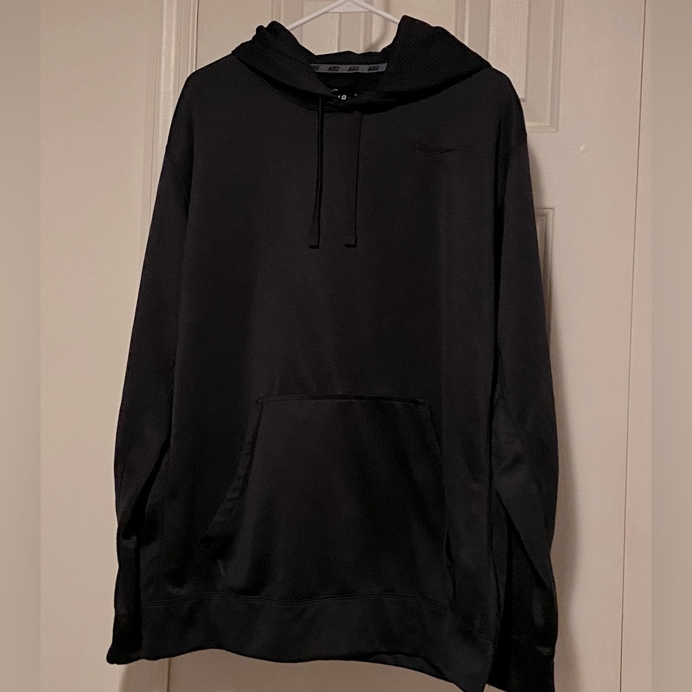 Men’s Nike Therma-fit Hoodie